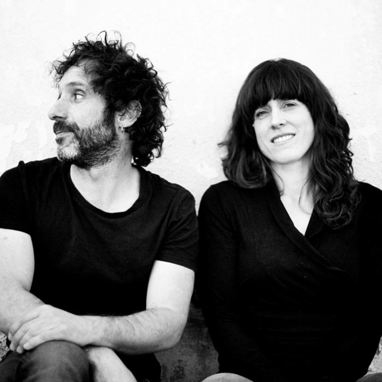 AGUXTIN ALKHAT ET KAMILA ZUBELDIA EN CONCERT