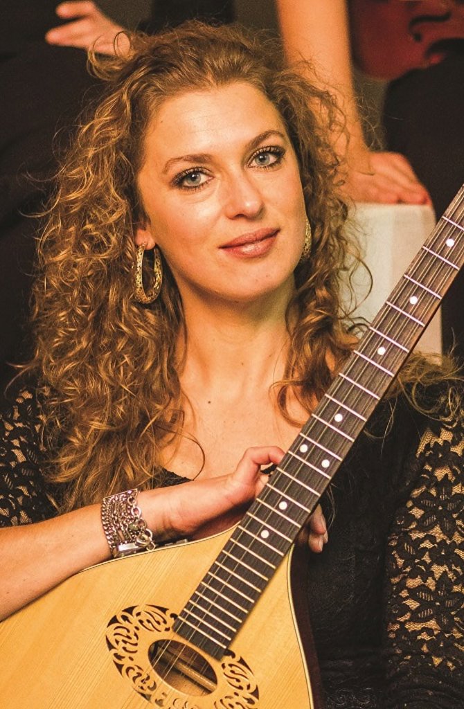 VIVIANE SZABO